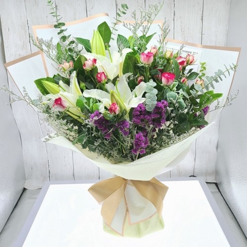 Metal Imprinted Floral Pot Cookie Bouquet